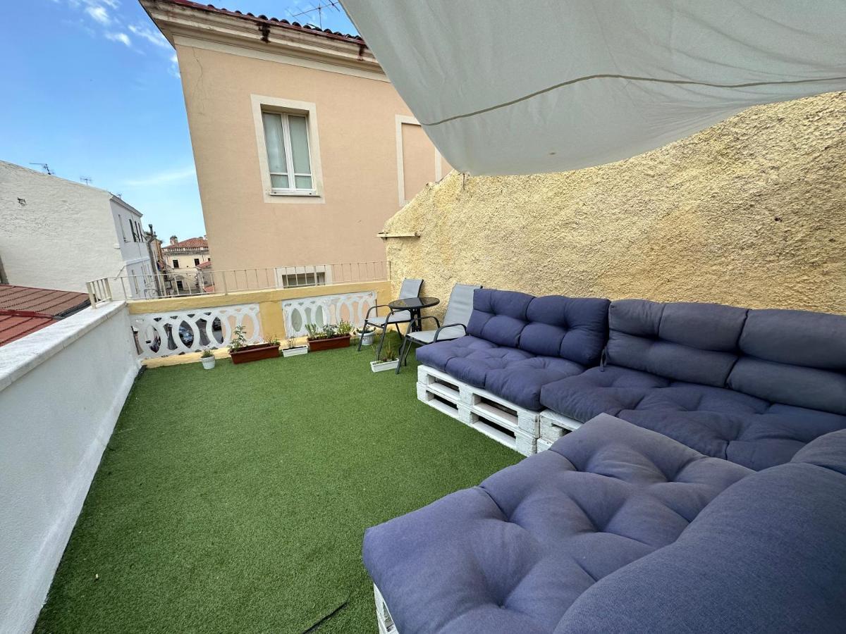 Sassari-Centro Elegante Appartamento Con Wifi E Netflix Eksteriør billede